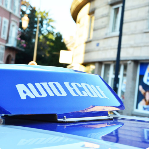 Futur exploitant auto-école en formation professionnelle avec GLF, en partenariat avec Davantage Formation